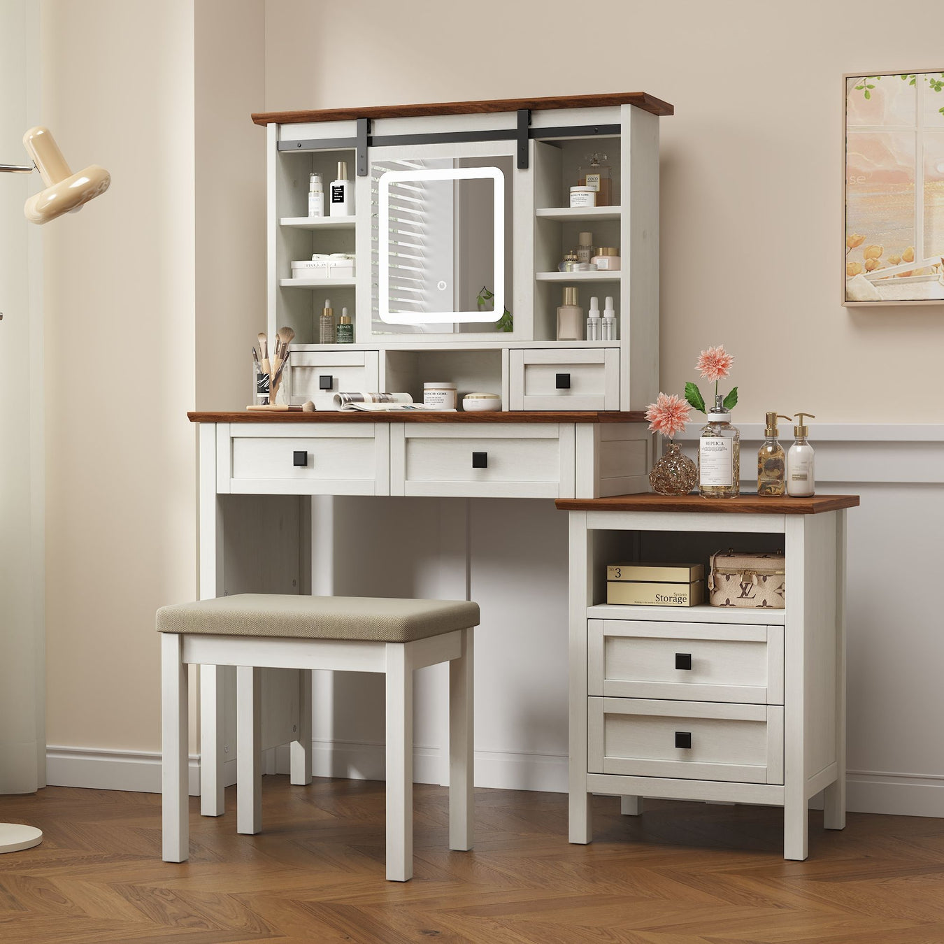 Desks & Vanities
