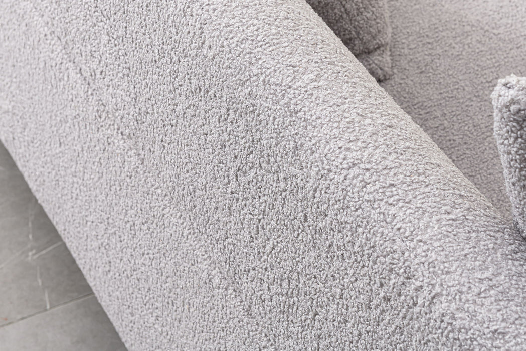 Modern Luxurious And Comfortable Upholstered Sofa