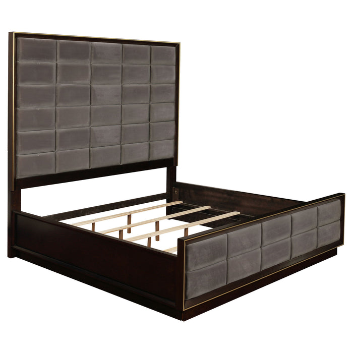 Drea - Panel Bed