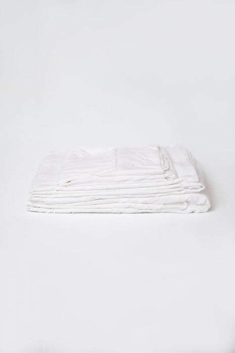 4 Piece Short Queen Brushed Microfiber Hypoallergenic Sheet Set - White