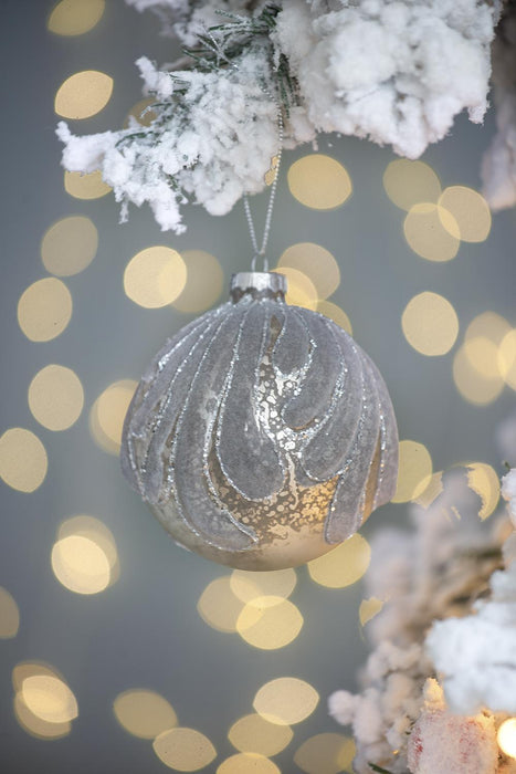 Decorative Hanging Ball Christmas Tree Ornaments For Holiday Party Decorations (Set of 6)